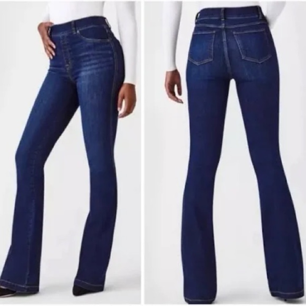 Spanx 70's Inspired Shaping Flare Jeans in Midnight Shade - Size 2X